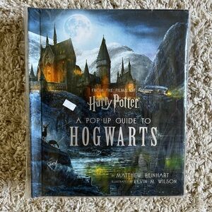 Harry Potter: a Pop-Up Guide to Hogwarts by Kevin Wilson (2018, Hardcover)